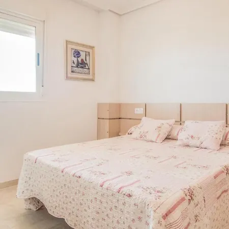 2 Bedroom Lovely In La Torre De La Sal
